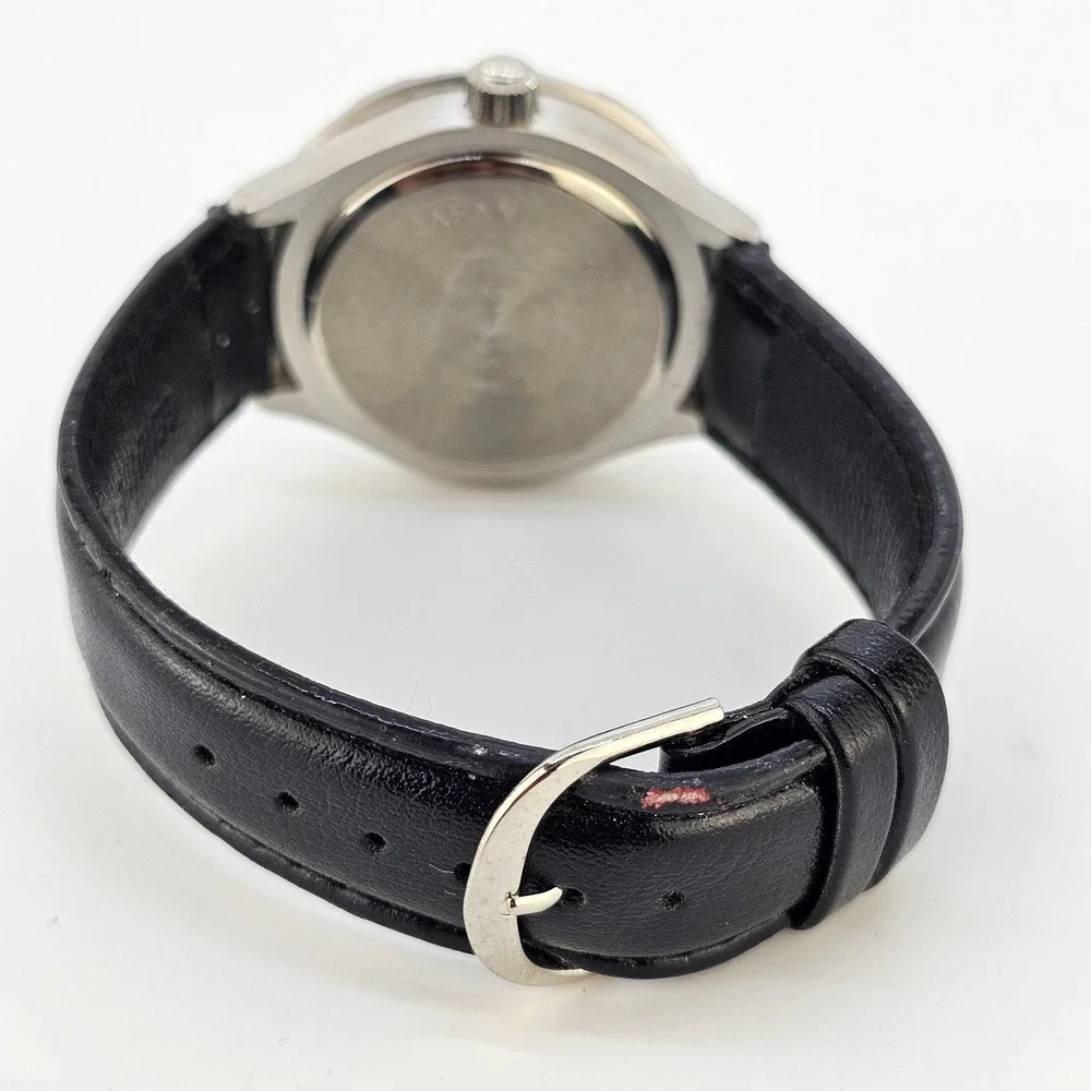 Sports Illustrated Men's Watch 40MM Black Dial Black Leather Bands New Battery